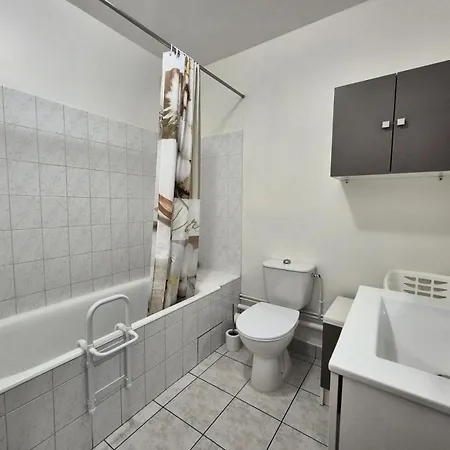 Du Temple - Agreable Studio, Tres Fonctionnel Et Bien Agence ! Mae-7124 * 艾克斯莱班