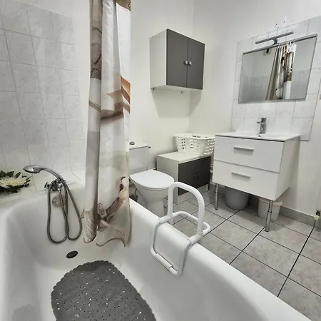 Du Temple - Agreable Studio, Tres Fonctionnel Et Bien Agence ! Mae-7124 엑스레뱅